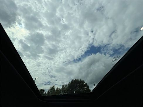 New 2025 Jeep Grand Cherokee L Altitude image 21