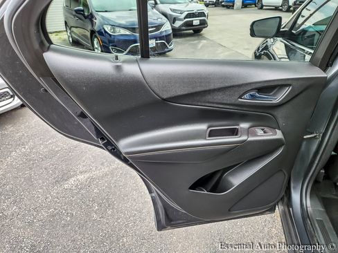 Used 2018 Chevrolet Equinox Premier FWD image 27