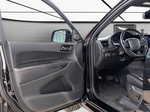 Used 2022 Dodge Durango R/T w/ Blacktop Package AWD/4WD image 37