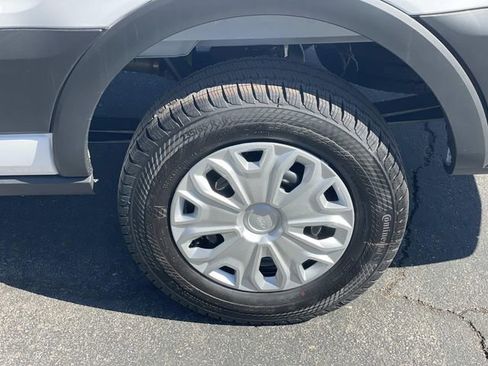 New 2025 Ford Transit 250 Low Roof image 33