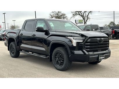 New 2026 Toyota Tundra SR5 w/ SR5 Convenience Package
