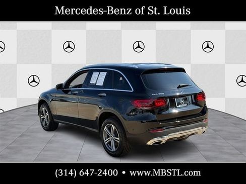 Used 2022 Mercedes-Benz GLC 300 4MATIC image 4