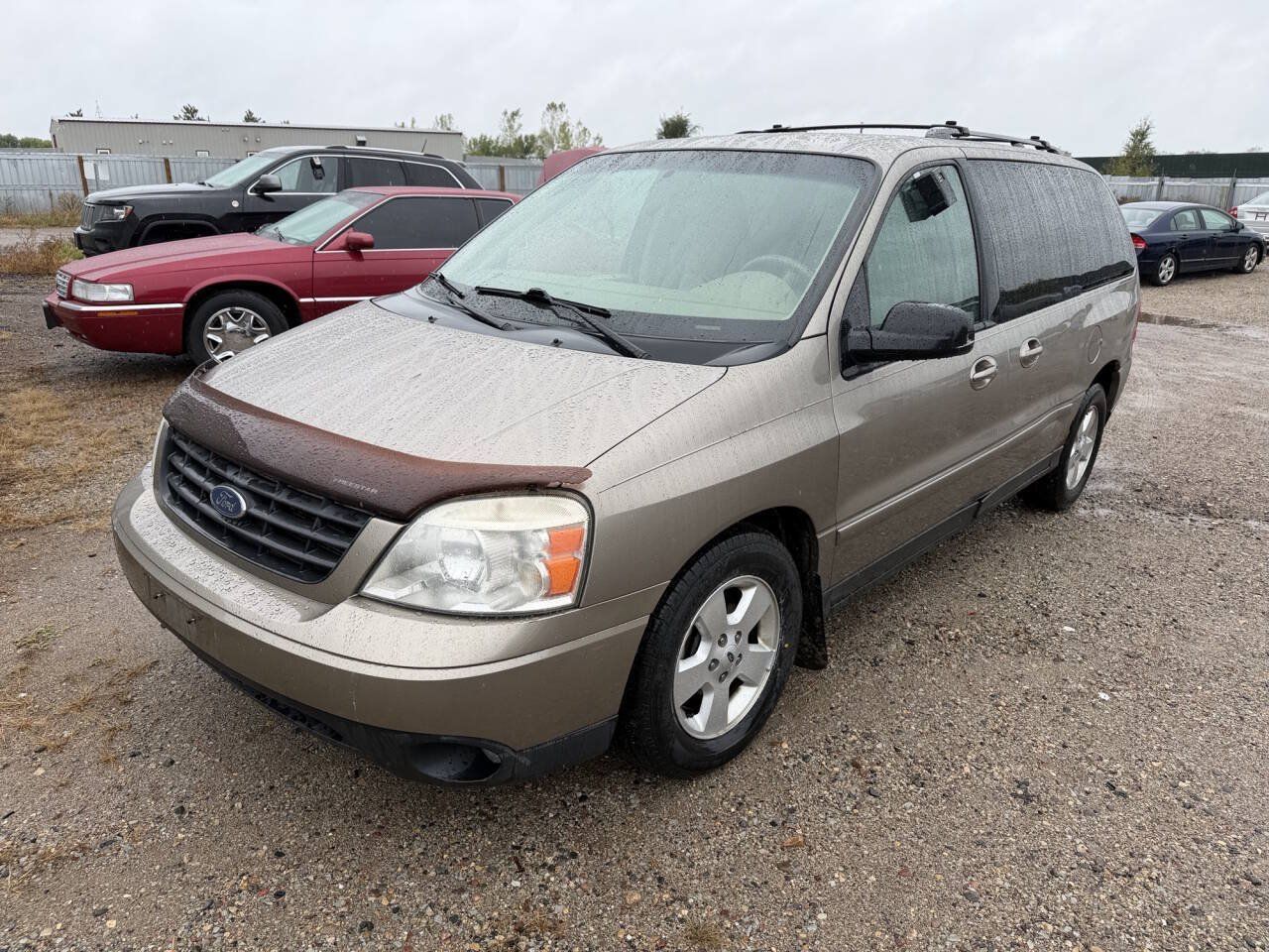 Used 2004 Ford Freestar SES FWD image 1