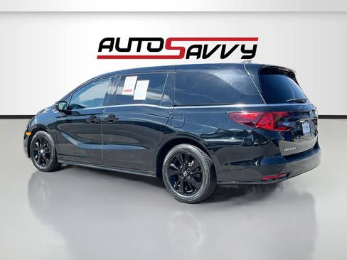Used 2024 Honda Odyssey Sport image 5
