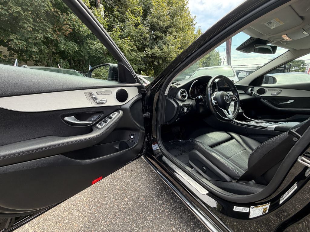 Used 2021 Mercedes-Benz C 300 4MATIC Sedan image 15
