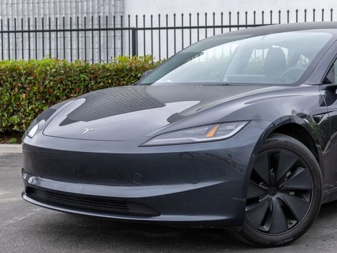 Used 2024 Tesla Model 3 Long Range image 14