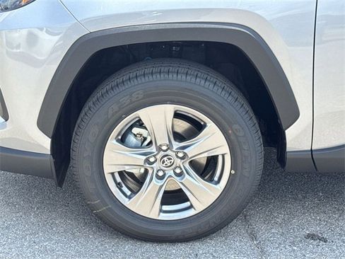 Used 2025 Toyota RAV4 LE image 20