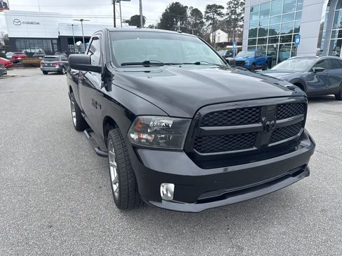 Used 2015 RAM 1500 Express w/ Black Ram 1500 Express Group image 3