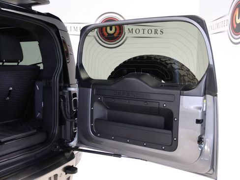 Used 2023 Land Rover Defender 90 X AWD/4WD image 58