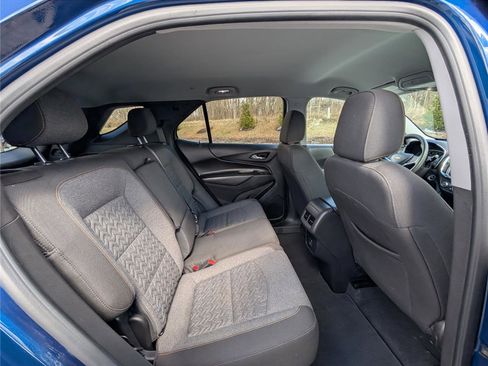 Used 2023 Chevrolet Equinox LT image 11