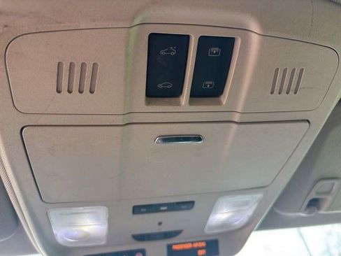 Used 2019 Buick Envision Premium w/ LPO, Active Package AWD/4WD image 29