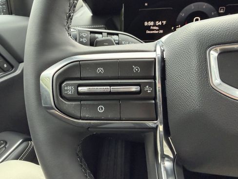 New 2026 GMC Acadia Elevation w/ Elevation Premium Package AWD/4WD image 14