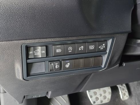 Used 2025 Toyota Tundra SR5 w/ TRD Off-Road Package AWD/4WD image 23