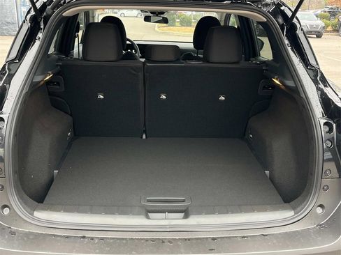 New 2026 Nissan Kicks SV image 6