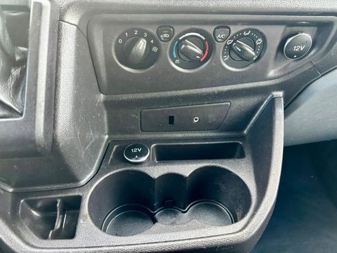 Used 2015 Ford Transit 250 130 Medium Roof image 19