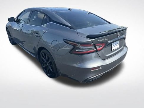Used 2023 Nissan Maxima SR w/ Sport Mat Group FWD image 3