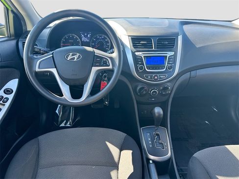 Used 2014 Hyundai Accent GS image 19