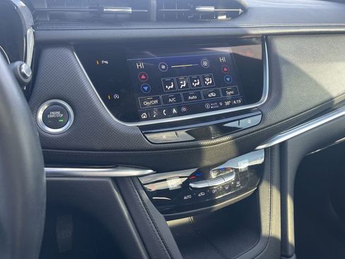 Certified 2024 Cadillac XT5 Premium Luxury image 27