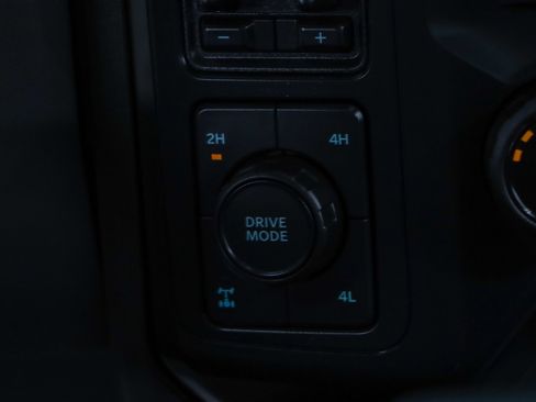 Used 2023 Ford F250 XL w/ FX4 Off-Road Package image 22