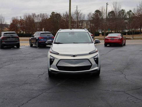Used 2022 Chevrolet Bolt EUV Premier w/ Sun & Sound Package image 14