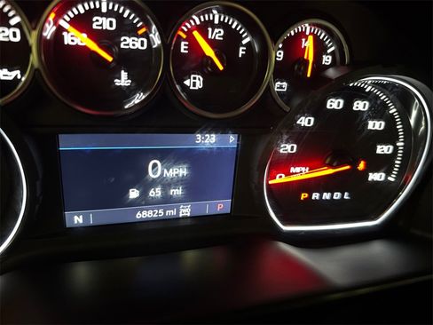 Used 2019 Chevrolet Silverado 1500 LT w/ All-Star Edition image 16