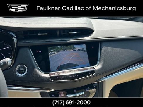 Used 2017 Cadillac XT5 Premium Luxury AWD/4WD image 22