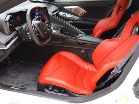 Used 2023 Chevrolet Corvette Stingray Premium Conv w/ Z51 Performance Package RWD image 14