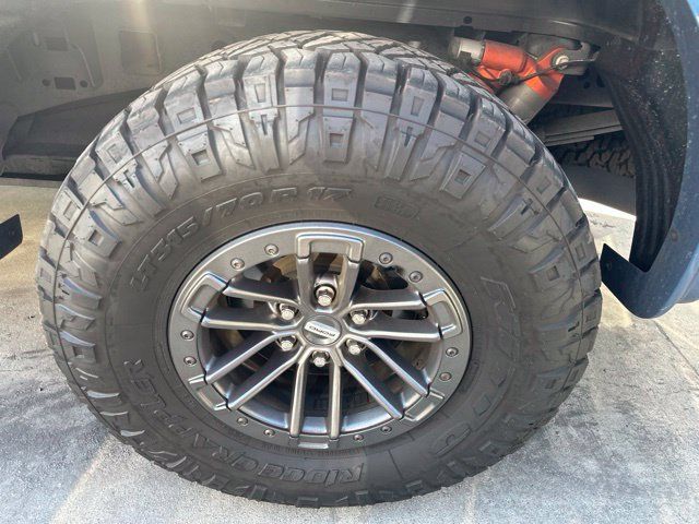 Used 2019 Ford F150 Raptor w/ Equipment Group 802A Luxury AWD/4WD image 7