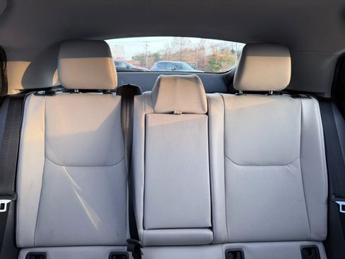 Used 2023 Toyota Prius XLE FWD image 22