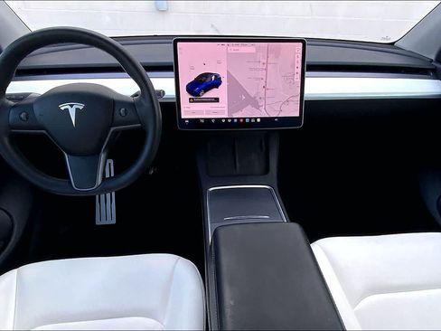 Used 2021 Tesla Model Y Long Range AWD/4WD image 10