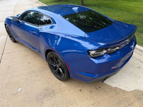 Used 2019 Chevrolet Camaro LT w/ RS Package RWD image 4