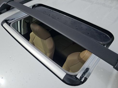 Certified 2025 Toyota RAV4 Limited w/ Advanced Technology Package image 9