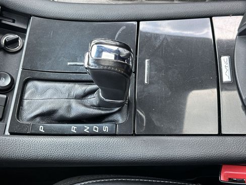 Used 2018 Ford Taurus SHO AWD/4WD image 23