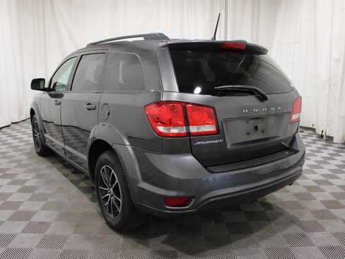 Used 2019 Dodge Journey SE w/ Blacktop Package FWD image 29