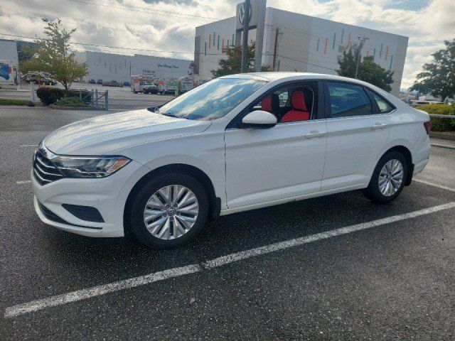 Used 2020 Volkswagen Jetta S w/ Driver Assistance Package FWD image 1