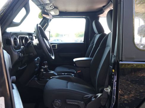 Used 2022 Jeep Wrangler Sport image 30