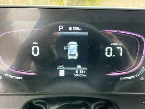 Used 2023 Kia Sportage EX image 15