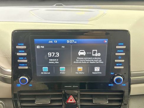 Used 2020 Hyundai Ioniq SEL FWD image 11