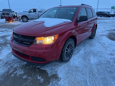 Used 2018 Dodge Journey SE w/ Blacktop Package image 8