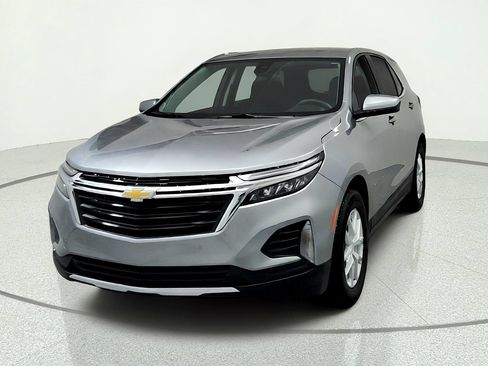 Used 2024 Chevrolet Equinox LT FWD image 8