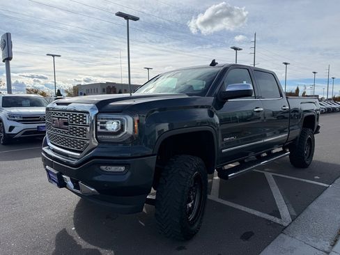 Used 2017 GMC Sierra 1500 Denali image 3
