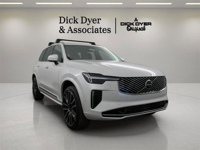 New 2026 Volvo XC90 B5 Ultra