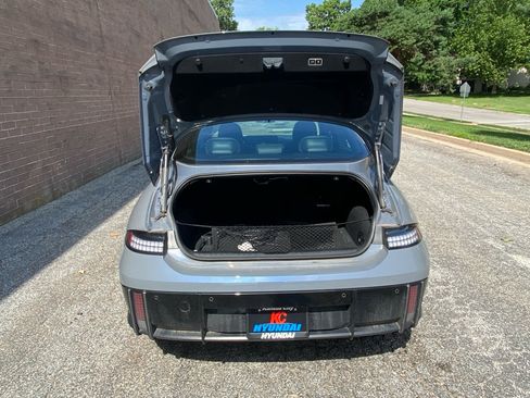 Used 2024 Hyundai Ioniq 6 Limited RWD image 8
