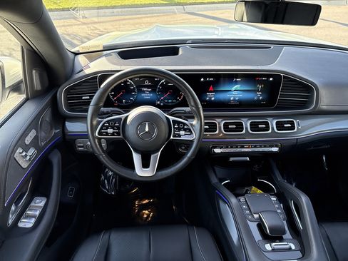 Used 2022 Mercedes-Benz GLS 450 4MATIC image 20