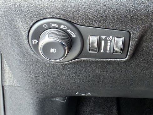 New 2026 Jeep Compass Latitude AWD/4WD image 27