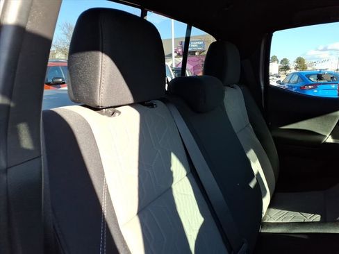 Used 2022 Toyota Tacoma TRD Sport image 29