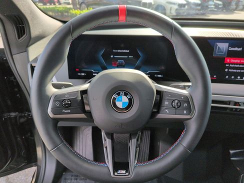 Used 2025 BMW iX M60 image 18