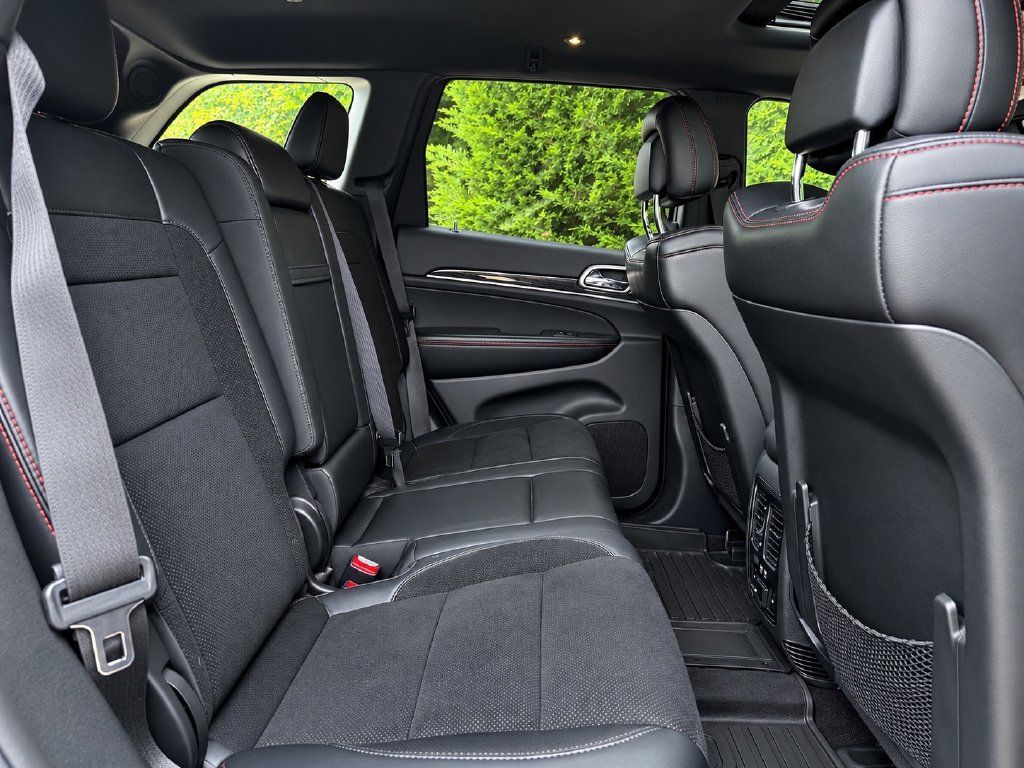 Used 2018 Jeep Grand Cherokee Trailhawk AWD/4WD image 13