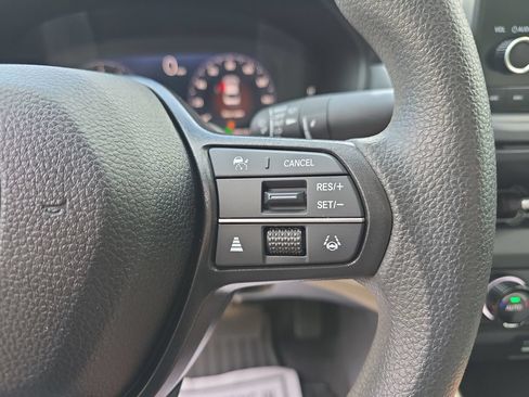 Used 2025 Honda Accord SE image 23