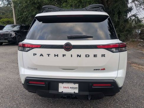 New 2026 Nissan Pathfinder Rock Creek AWD/4WD image 5